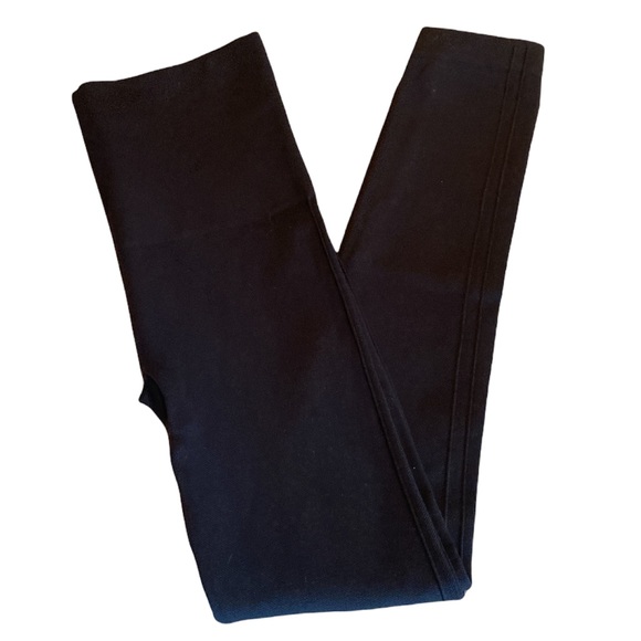 SPANX Pants - NWOT SPANX Leggings - sz Medium